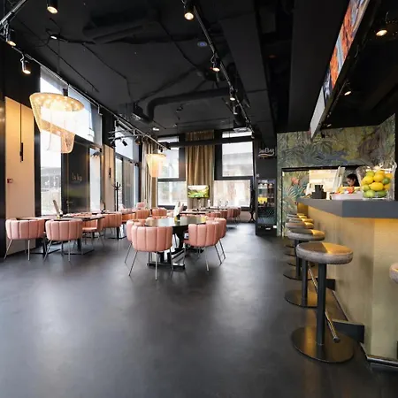 Visionapartments Wolframplatz - Self Check-in Апартаменты
