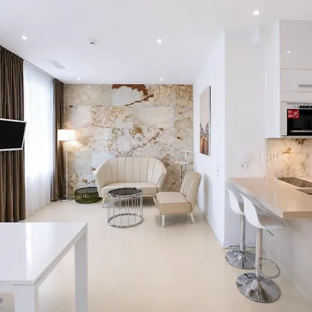 Daire Visionapartments Wolframplatz - Self Check-in *