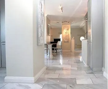 Visionapartments Wolframplatz - Contactless Check-in 아파트 *