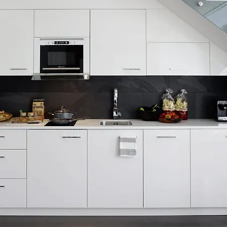 Visionapartments Wolframplatz - Contactless Check-in Appartamento Zurigo