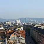 Visionapartments Wolframplatz - Contactless Check-in *