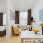 Visionapartments Wolframplatz - Self Check-in Apartamento *